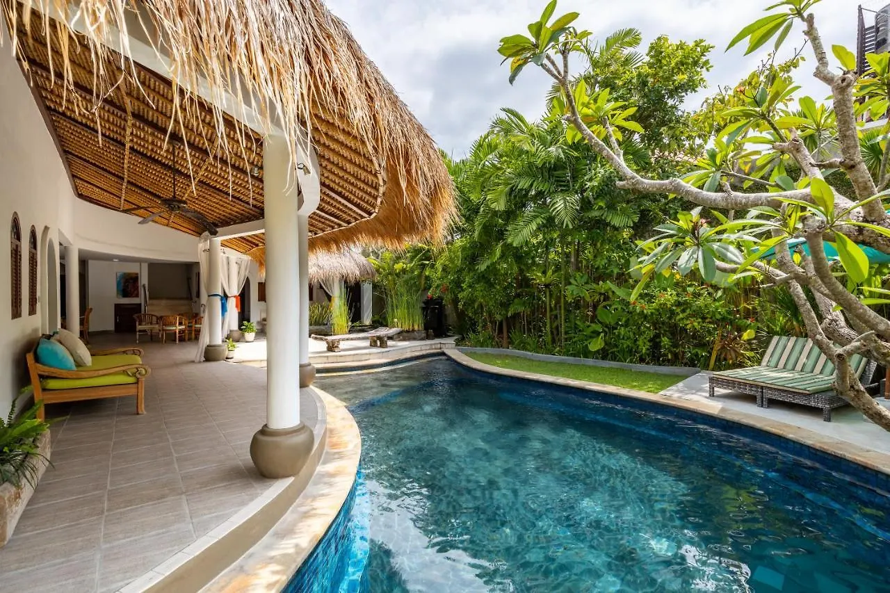 Elina Villas Seminyak Endonezya